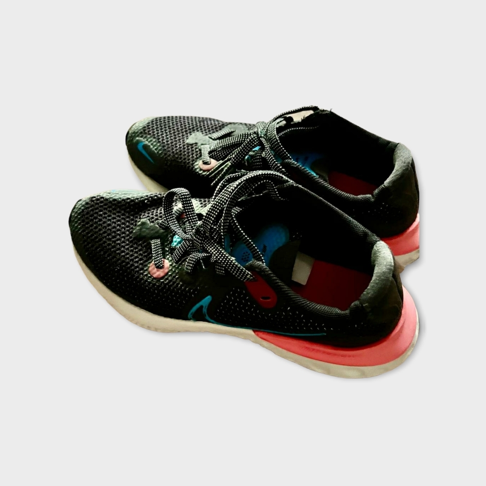Nike New Run Sneakers - Kid